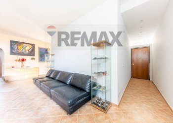 Soggiorno - Three-room apartment Via Eraclito
19, Albano Laziale - photo 20