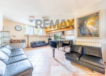 Soggiorno - Three-room apartment Via Eraclito
19, Albano Laziale - photo 22