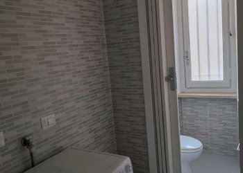 Bagno - Quadrilocale via VOLTA, 9, Torino (zona Centro) - foto 19