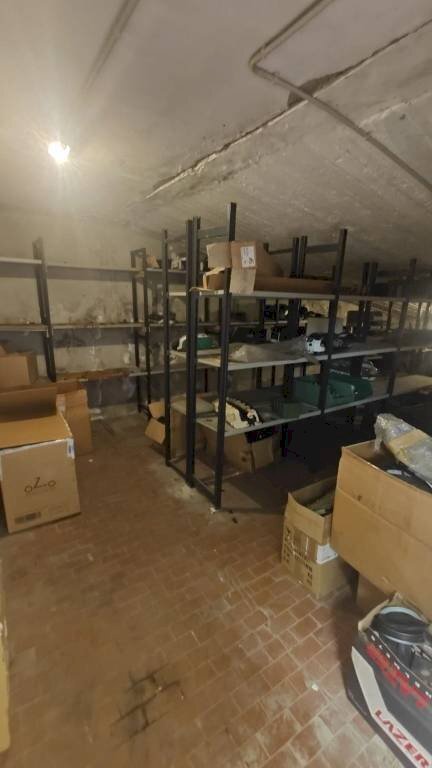 Magazzino - Warehouse via Francesco Zanardi, 15, Bologna (neighborhood Saffi) - photo 2