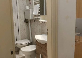 Bagno - Bilocale via Abate Giacinto Gimma, 330, Bari - foto 16