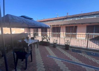 Terrazzo - Four-room apartment via Ruatti, Caramagna Piemonte - photo 12