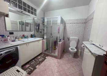 Bagno - Four-room apartment via Ruatti, Caramagna Piemonte - photo 25