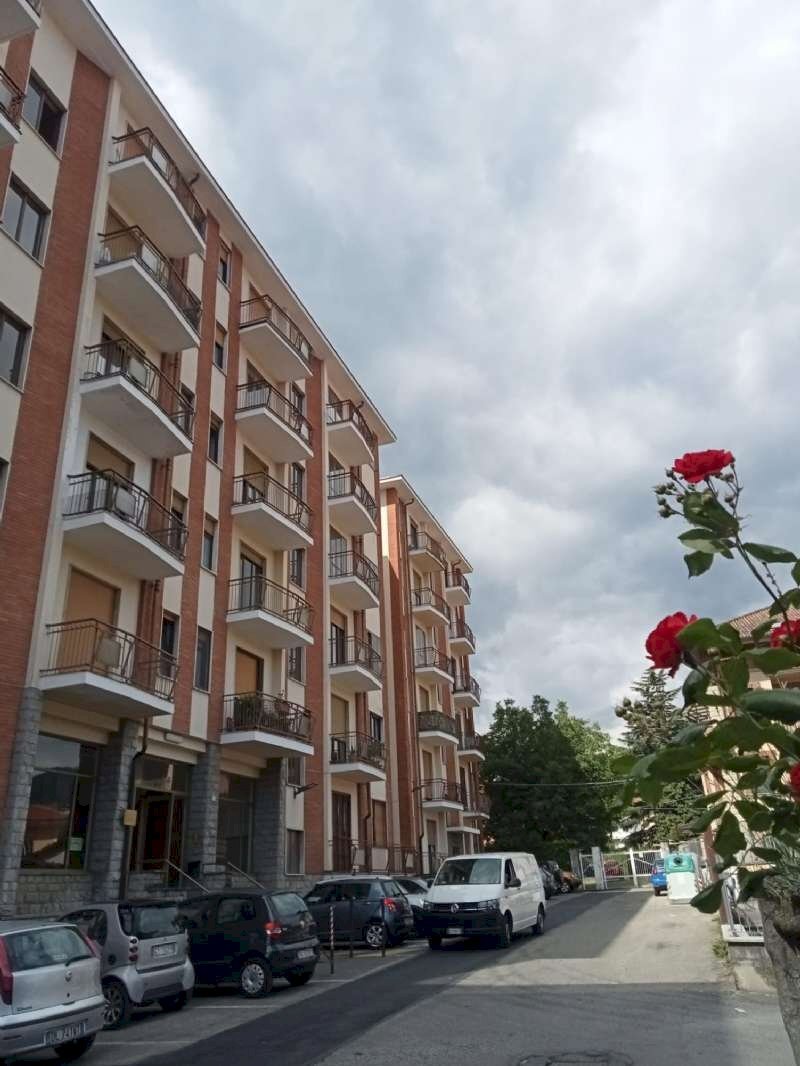 facciata - Two-room apartment via Don Pogolotto, 58, Giaveno - photo 2
