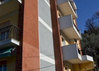 Facciata - Bilocale all'asta via Luigi Bailo, 29, Genova (zona Molassana) - foto 2