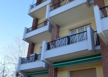 Facciata - Bilocale all'asta via Luigi Bailo, 29, Genova (zona Molassana) - foto 4