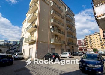 Facciata - Trilocale via Gioacchino da Fiore, 59, Catanzaro - foto 41