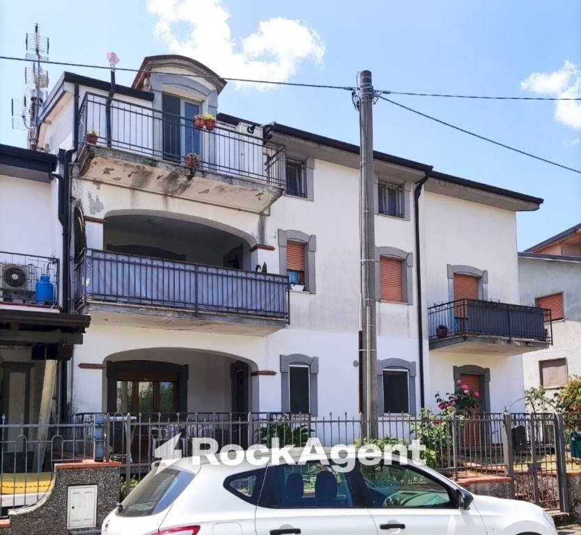 Facciata - Trilocale via Pozzo Donato, 29, Trecchina - foto 3