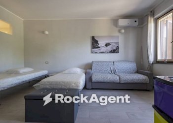 Camera da letto - Three-room apartment via Giosuè Carducci, 51, Montepaone - photo 21