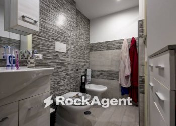 Bagno - Three-room apartment via Giosuè Carducci, 51, Montepaone - photo 33