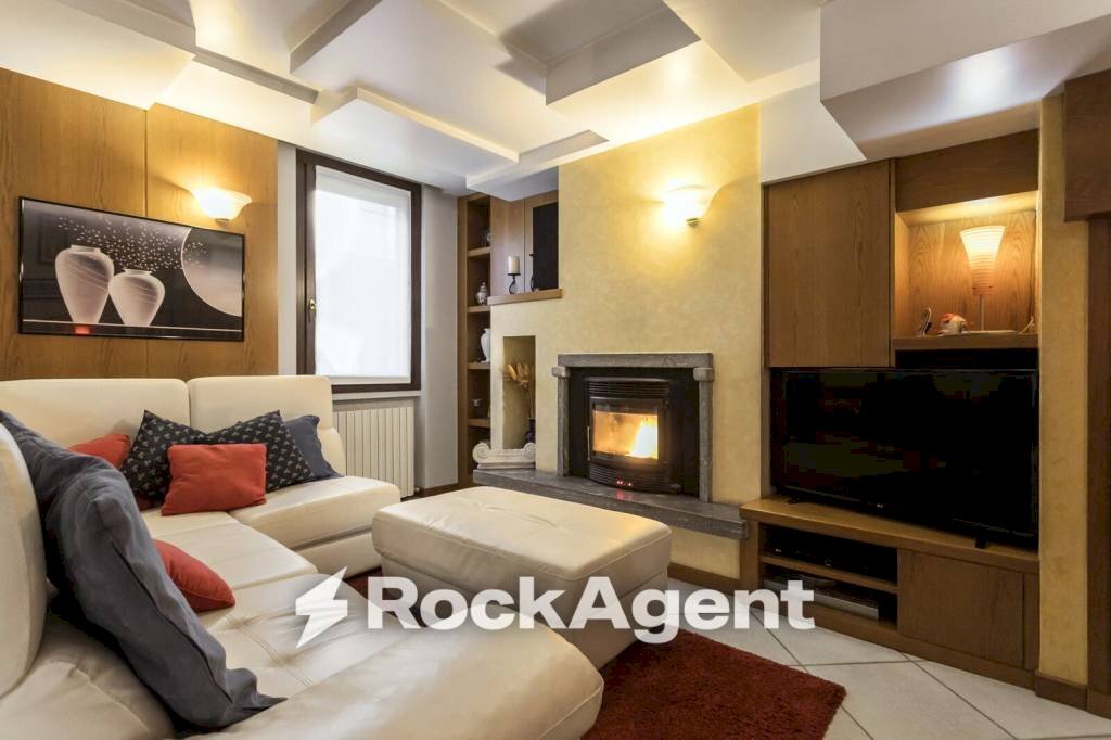 Salone - Four-room apartment via della Vittoria, 8, Bonate Sopra - photo 3