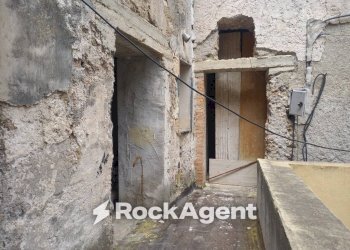 Balcone - Monolocale via Mazzini, 22, Sarno - foto 7
