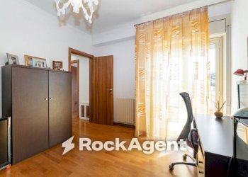 Camera da letto - Quadrilocale via Duca degli Abruzzi, 83, San Giovanni la Punta - foto 17