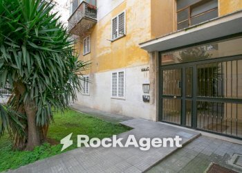 Cortile interno - Bilocale via Calpurnio Fiamma, 130, Roma - foto 20