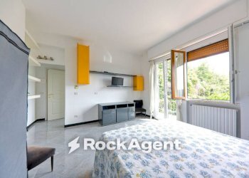 Salone - Three-room apartment via del Poggio, 10, Varazze - photo 16