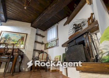 Veranda - Stable - Palace via Vincenzo D'Amato, 70, Catanzaro - photo 3