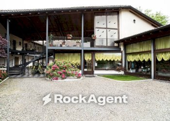 Giardino - Hotel via Frazione Mezzano, 117, Sannazzaro de' Burgondi - foto 33