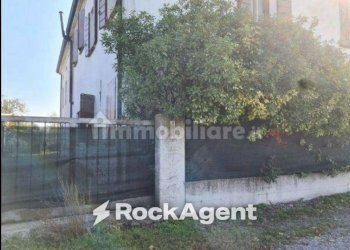 Zona - Apartment Viottolo Ex Scuole, 1, Gualtieri - photo 9
