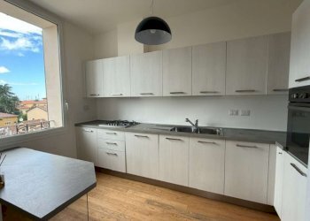 cucina - Trilocale via Cavour, Castel San Pietro Terme - foto 8