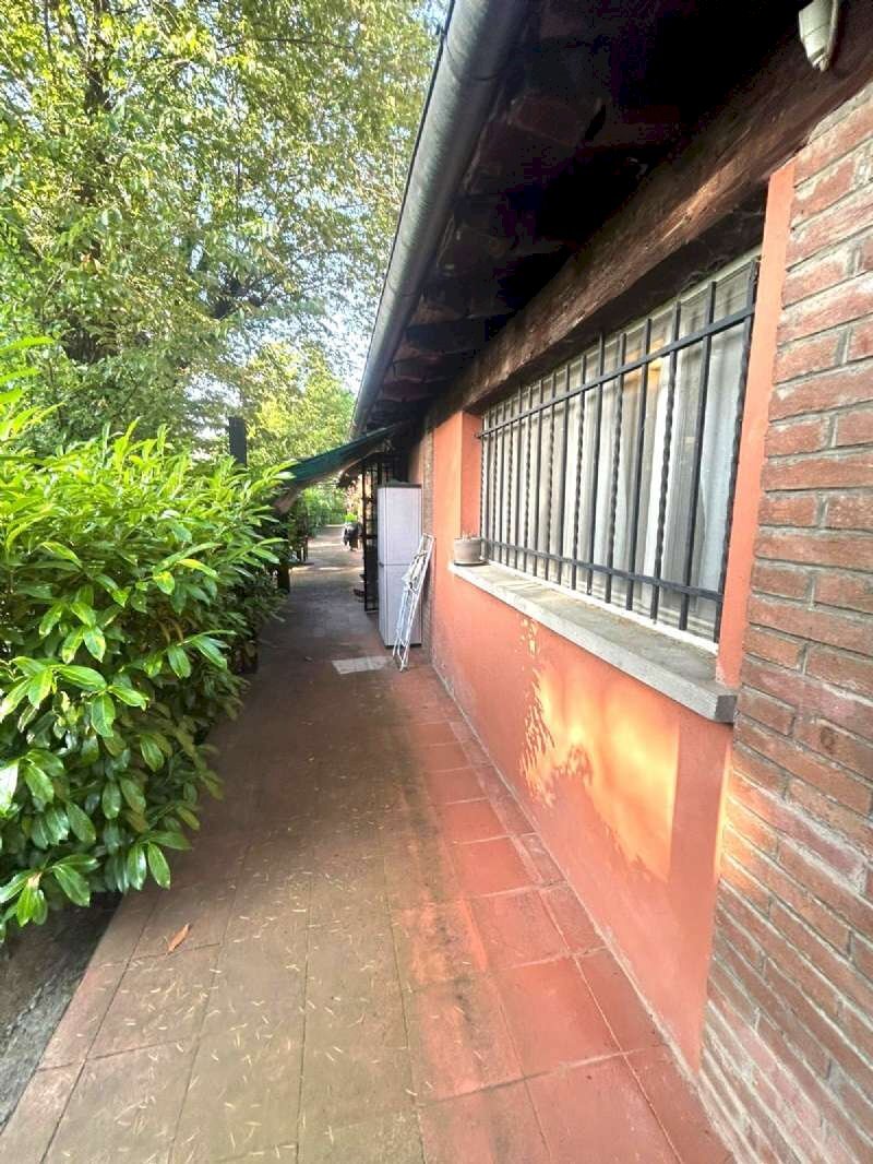porticato - Two-room apartment via San Ruffillo, San Lazzaro di Savena - photo 1