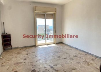 Camera da letto - Four-room apartment via Figuli, 11, Sciacca - photo 3