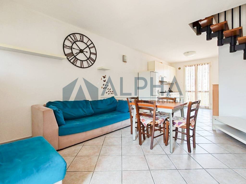 Salone - Three-room apartment via Olmadella, 1213, Longiano - photo 1