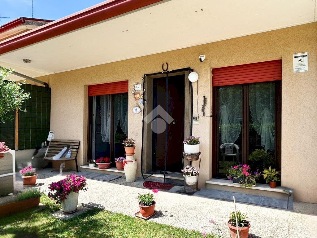 Villa a Schiera Via F. del Cossa, Argenta - foto 2
