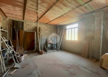 Rustic Via Paesana, Barge - photo 8