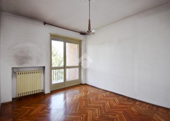 Apartment Via Lorenzo Garda, Ivrea - photo 14