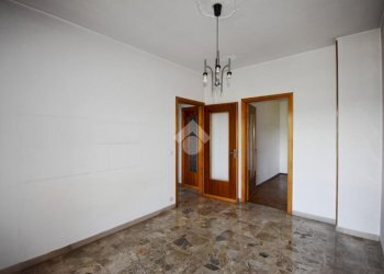 Apartment Via Lorenzo Garda, Ivrea - photo 20