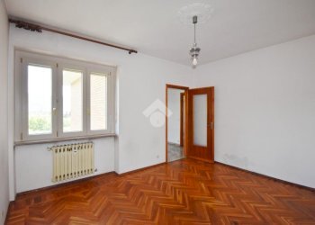 Apartment Via Lorenzo Garda, Ivrea - photo 23