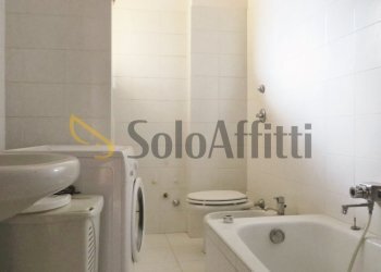 Bagno - Two-room apartment Piazza Enzo Tarantelli, Pogliano Milanese - photo 10