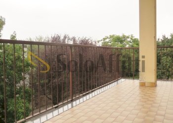 Terrazzo - Two-room apartment Piazza Enzo Tarantelli, Pogliano Milanese - photo 25