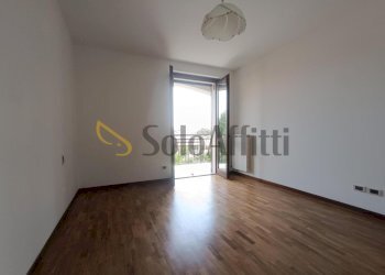 camera - Two-room apartment Piazza Enzo Tarantelli, Pogliano Milanese - photo 10