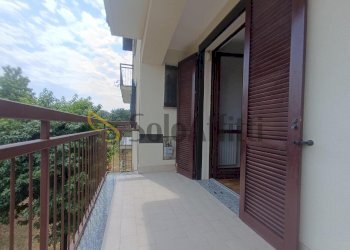 terrazzo - Two-room apartment Piazza Enzo Tarantelli, Pogliano Milanese - photo 17