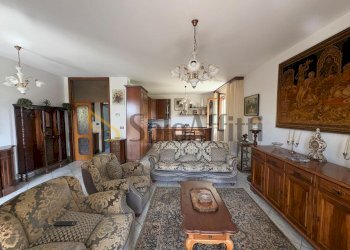WhatsApp Image 2026-05-25 at 10.12.49 (1) - Villa Via Maceri 35N, Rimini - photo 5