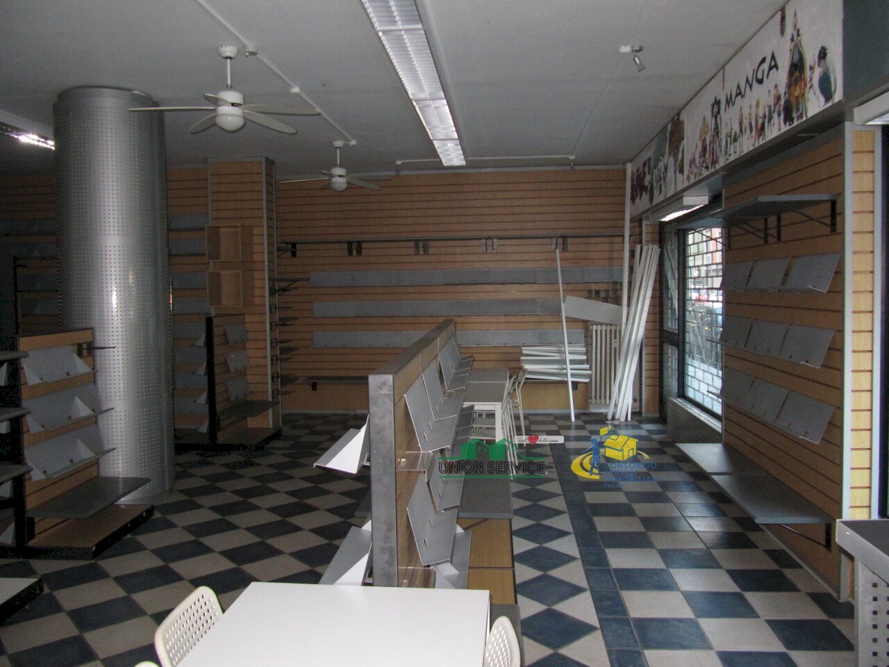 IMG_7428.JPG - Commercial Premises Borgo Collegio Maria Luigia, Parma - photo 2