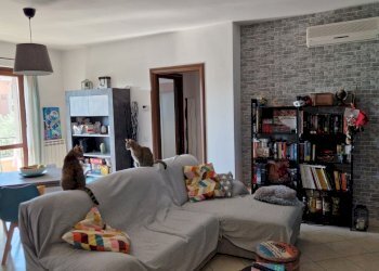 zona giorno - Three-room apartment Via Luigi Credaro 11, Perugia - photo 4
