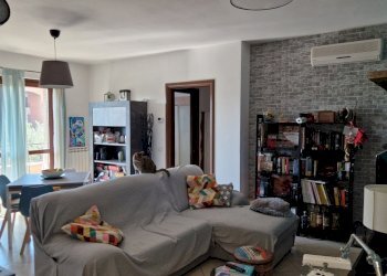 zona giorno - Three-room apartment Via Luigi Credaro 11, Perugia - photo 10