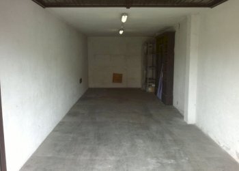 garage - Three-room apartment Via Neruda 12, Arsago Seprio - photo 18
