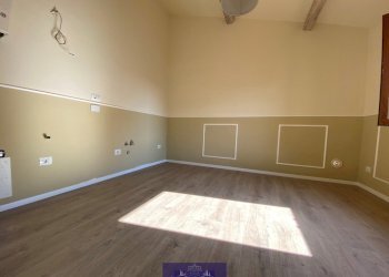 57344 - Four-room apartment Via Giovanni Fabbroni, Firenze (neighborhood Santa Maria Novella) - photo 1