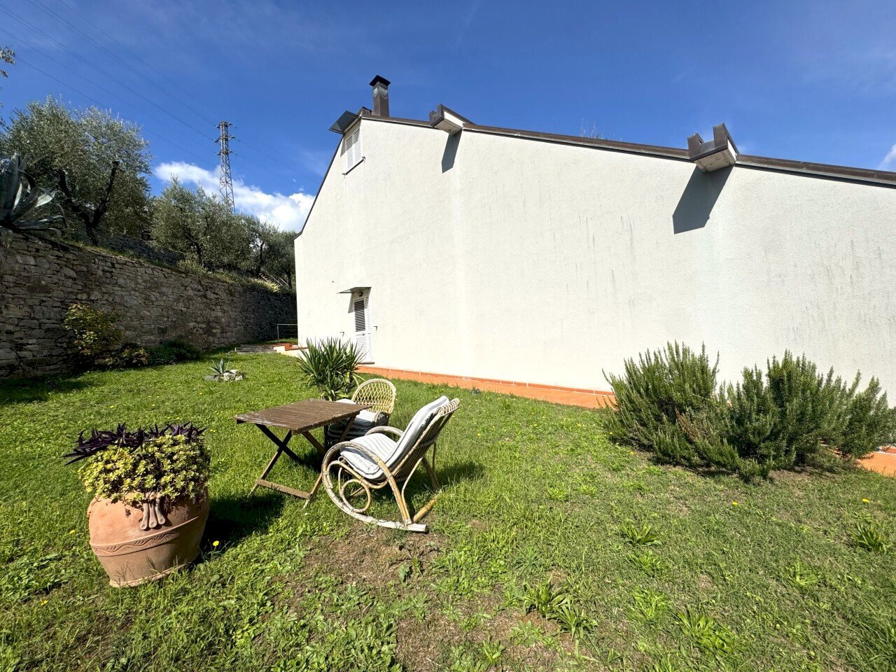 giardino - Villa Via dell'Apparita, Vaiano - photo 2