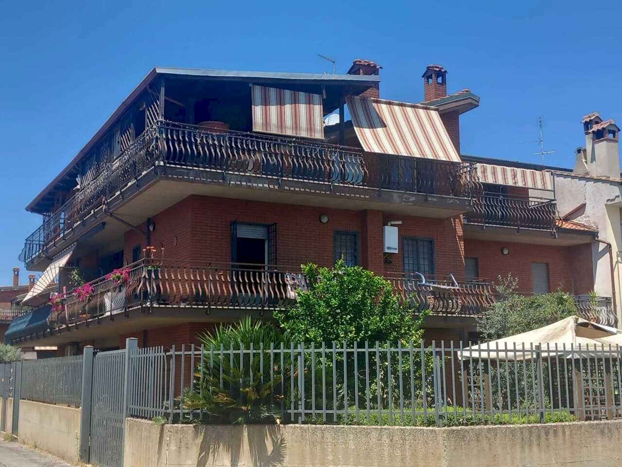 1 - Three-room apartment Via Colle del sole, Guidonia Montecelio - photo 1
