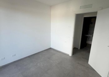 PHOTO-2026-05-22-17-43-36_3 - Four-room apartment Via Salara Vecchia 14, Pescara - photo 1