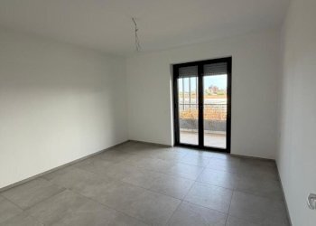 PHOTO-2026-05-22-17-43-36_19 - Four-room apartment Via Salara Vecchia 14, Pescara - photo 17