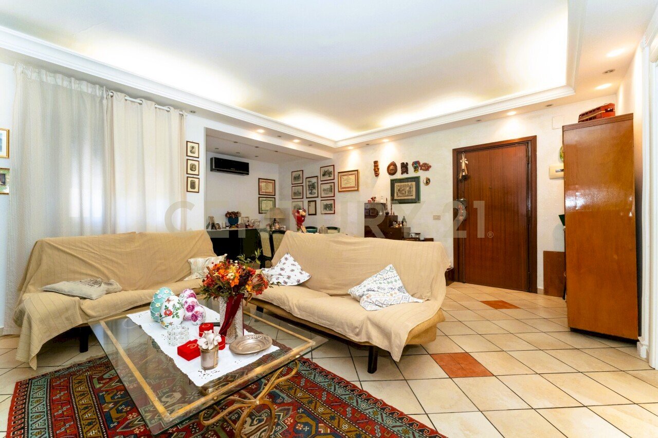 2 - Apartment Via Carmelo Salanitro 1, Catania - photo 2