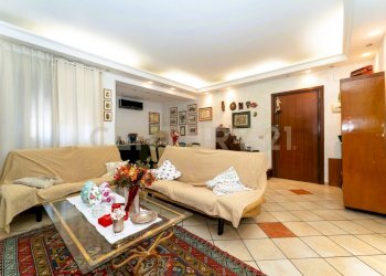 2 - Apartment Via Carmelo Salanitro 1, Catania - photo 2