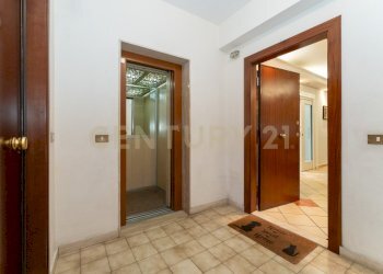 23 - Apartment Via Carmelo Salanitro 1, Catania - photo 23