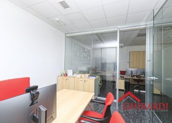 3.2 UFFICIO 3 - Office Via delle Nuove Tecnologie Enrico Albareto 21, Genova (neighborhood Sestri Ponente) - photo 14