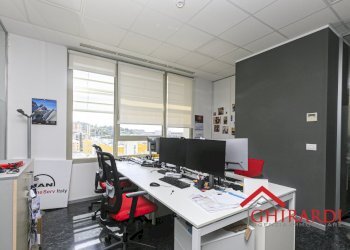 5.0 UFFICIO 5 - Office Via delle Nuove Tecnologie Enrico Albareto 21, Genova (neighborhood Sestri Ponente) - photo 18